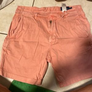 Vineyard Vines 7” Shorts Size 32 Coral